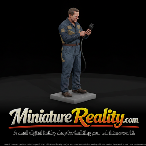 Worker Hydraulics Tech miniature, three-quarter view