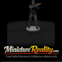 Modern Police Officer at the Ready — thumbnail 2