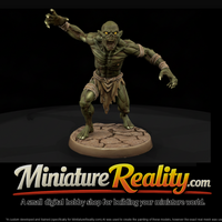 Feral Ghoul Snarling Attacker — thumbnail 1