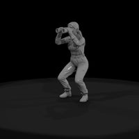 female-hunter — thumbnail 4