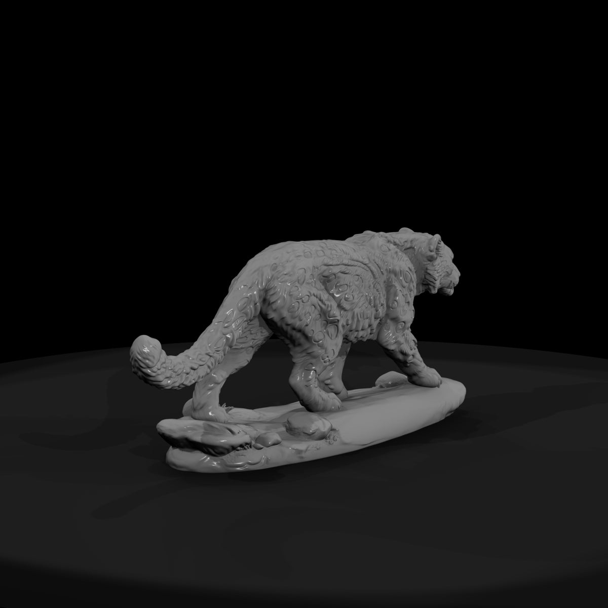 ant-155-snow-leopard-female