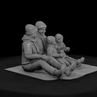 black-friday-family-of-four — thumbnail 4
