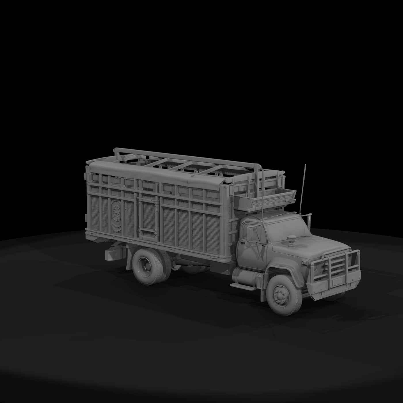 20260612-blue-custom-cargo-truck-8517b7ae16