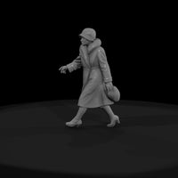 1920s-train-passengers-wealthy-matron — thumbnail 4