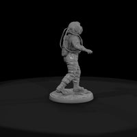 stp-018-brass-diver-2f1767 — thumbnail 3