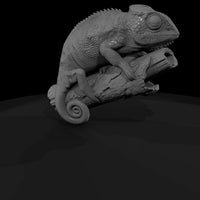 chameleon-on-branch-miniature-sculpture-for-dioramas-194238 — thumbnail 4