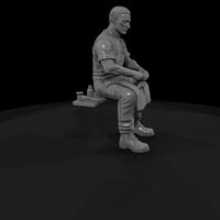 seated-cobbler-shoemaker-miniature-for-dioramas-676532 — thumbnail 4