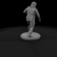 zom-087-warehouse-worker-fresh — thumbnail 3
