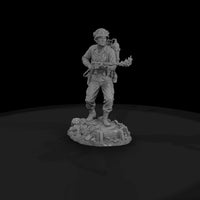 ww2h-063-united-states-marine-flamethrower-operato — thumbnail 4