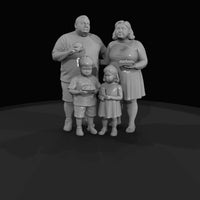 family-group-of-four-figurines — thumbnail 4