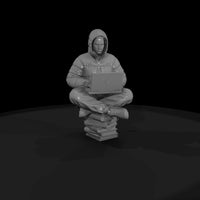 black-friday-college-student-with — thumbnail 6