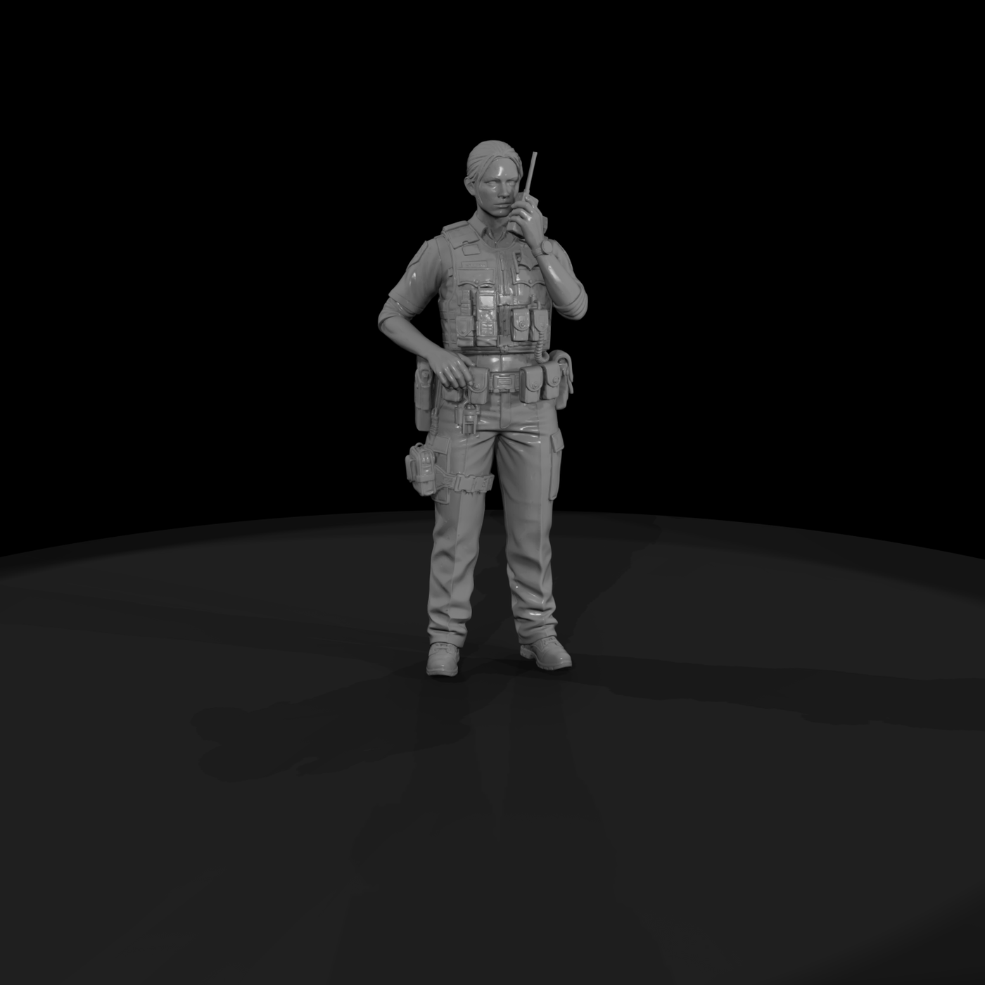 0101 First Resp Police Officer F Radio