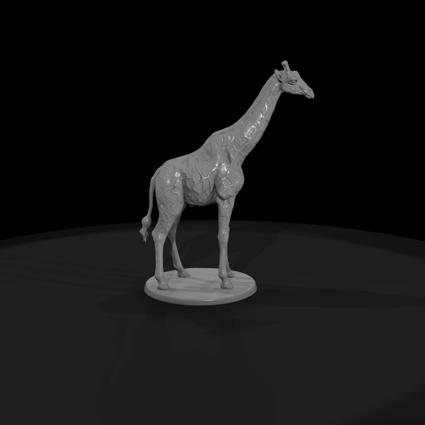ant-026-giraffe-female