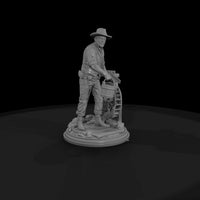 ww-0149-townsfolk-water-wheel-tender — thumbnail 4