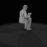 seated-passenger-figure-1920s-man — thumbnail 5