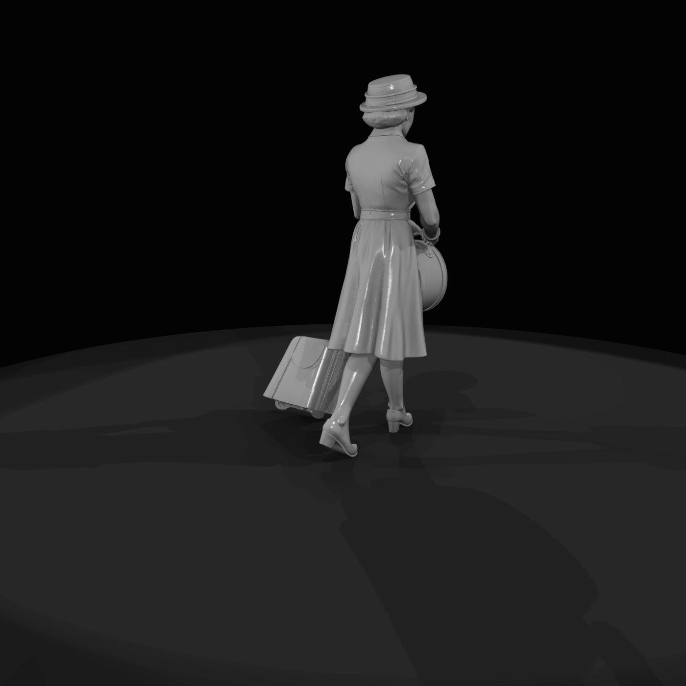 1950s-train-passengers-woman-with-hatbox