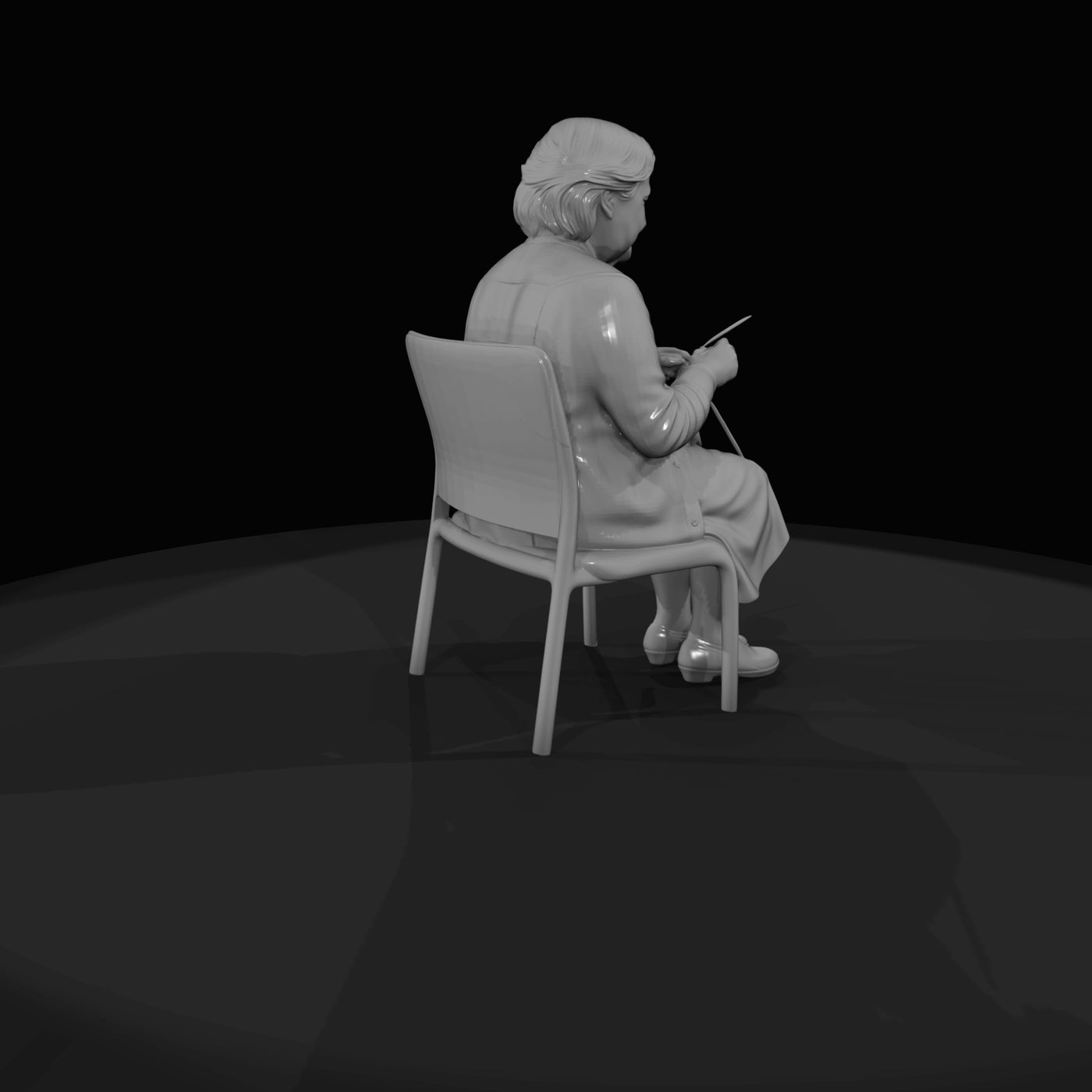 figurine-seated-portrait-sculpture