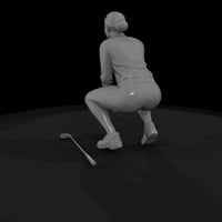 adult-female-golfer — thumbnail 6