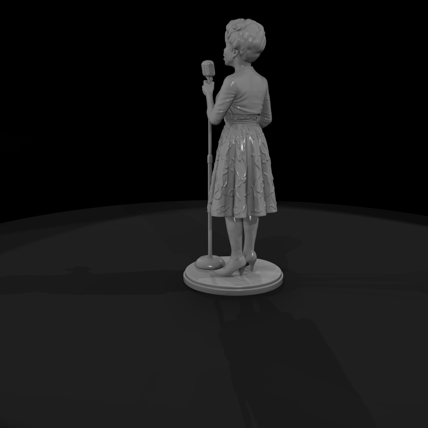 Bnd 068 1950S Girl Group Lead Vocals Into A Microp
